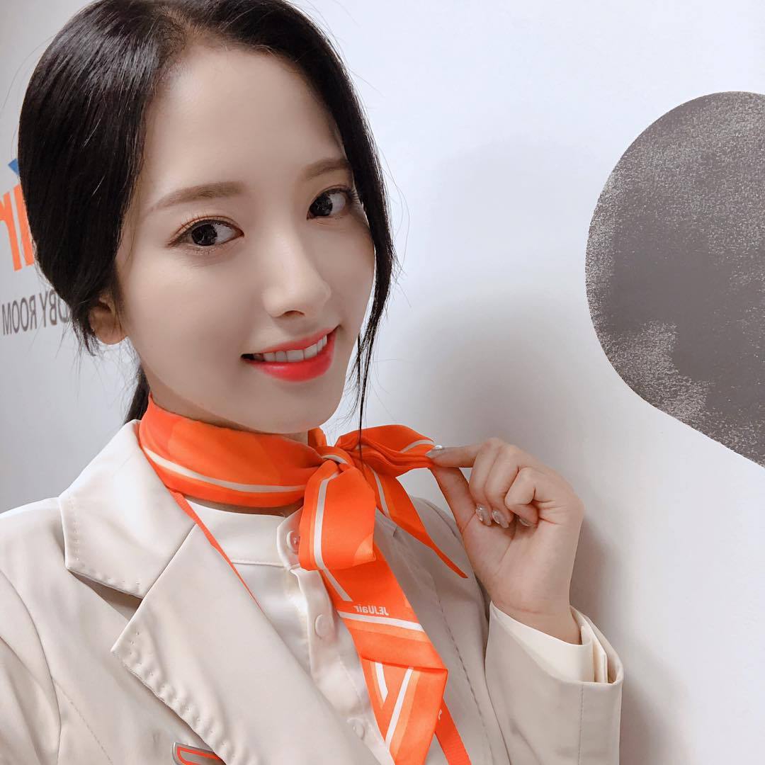 오늘자 우주소녀 보나 인스타그램(승무원뽀).jpg | 인스티즈