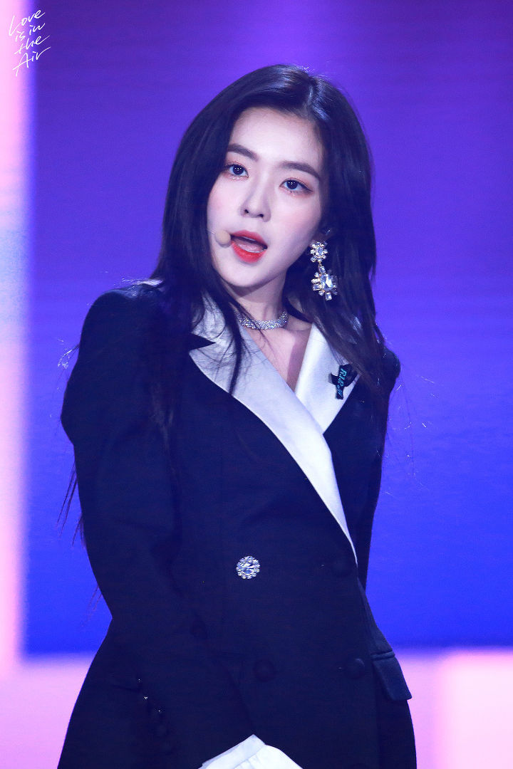 1년내내 미모 열일하는 아이린.jpgif | 인스티즈