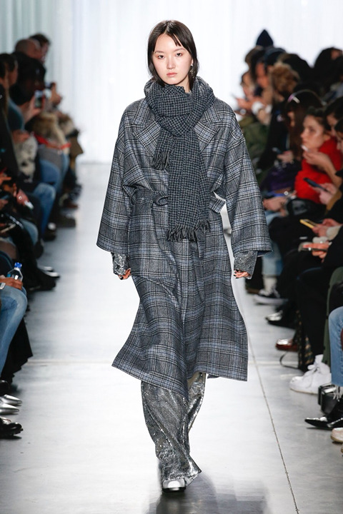 2018 F/W Creatures of Comfort 컬렉션 | 인스티즈