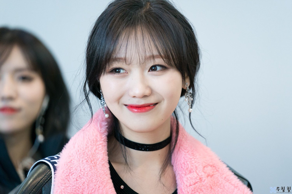 [러블리즈] 오늘의 저녁은 딤섬과 우육면이라서 수정이 | 인스티즈