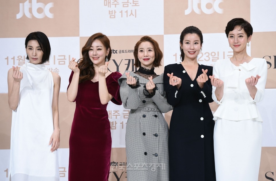 스카이캐슬 초반 악역 인줄 알았던 캐릭터 [미방] | 인스티즈