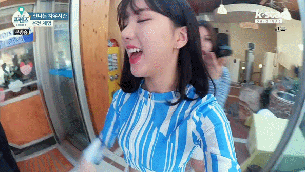 여자친구 더 프렌즈 in 아드리아해 5화.gif | 인스티즈