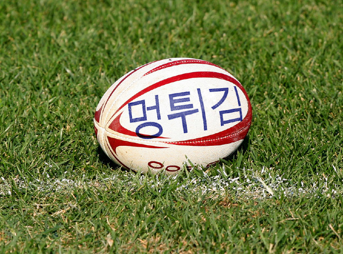 폰만 보고 걷다가... | 인스티즈