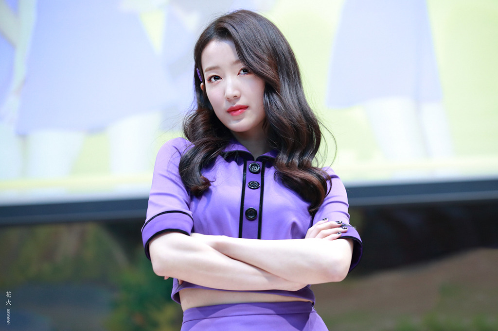 [구구단] 염색이 되는동안 기다리는게 지루해서 하나 | 인스티즈