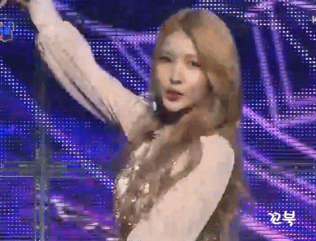 KBS 가요대축제 여자친구 밤.gif | 인스티즈