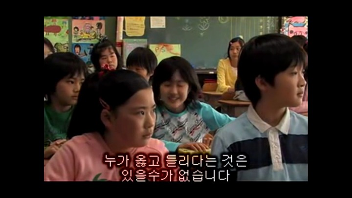 반에서 돼지를 키워 잡아먹자는 영화...jpg | 인스티즈