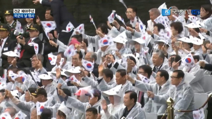 국군의 날 기념식 과거와 비교 | 인스티즈