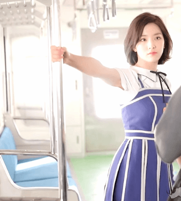 프로미스나인 이새롬.gif | 인스티즈