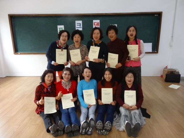 포크댄스 이미지