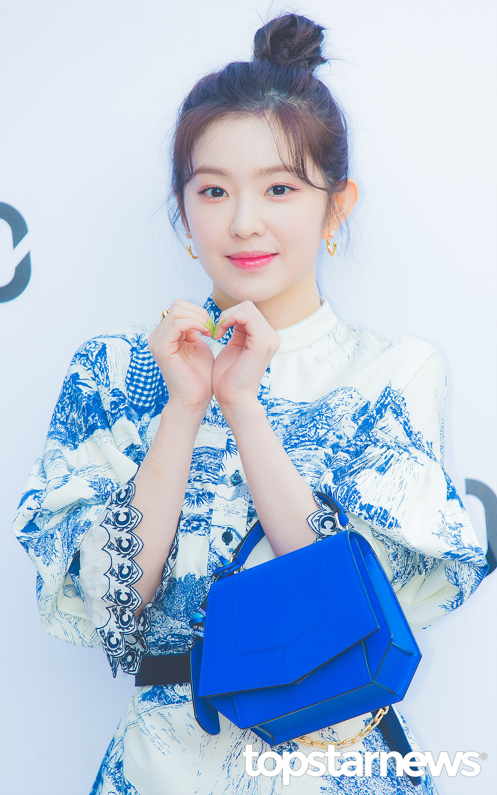 오늘자 똥머리 아이린.jpgif | 인스티즈