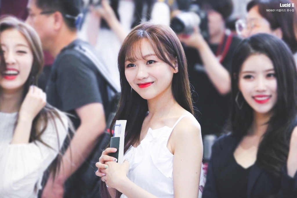[러블리즈] 퇴근시간이 다가와서 수정이 | 인스티즈