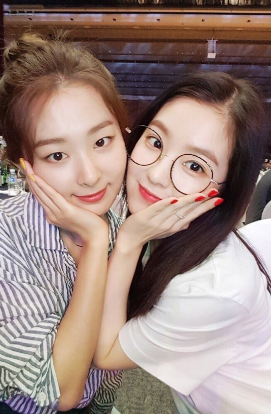 레드벨벳 아이린 & 슬기 | 인스티즈