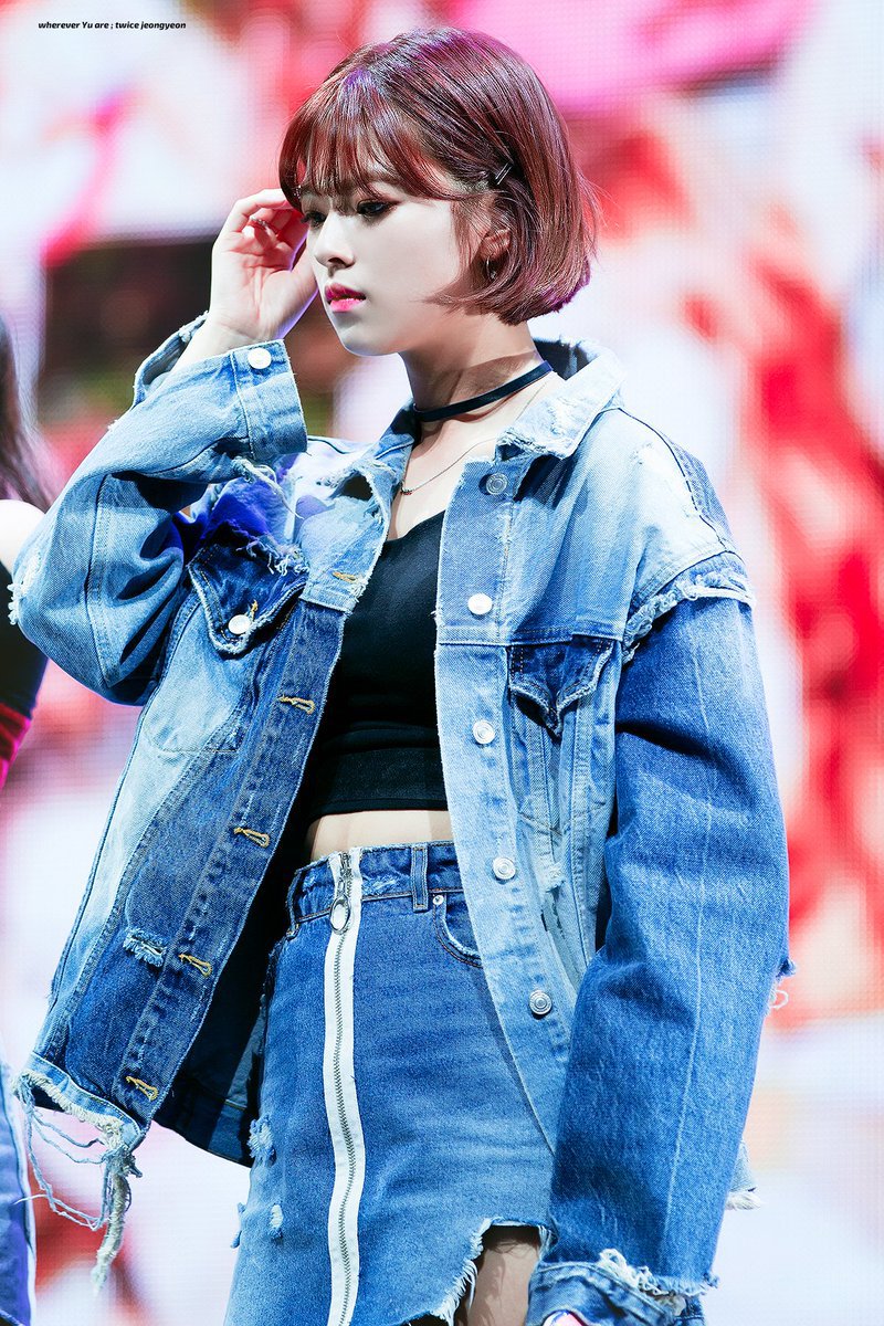 분위기있는 트와이스 정연.jpg | 인스티즈