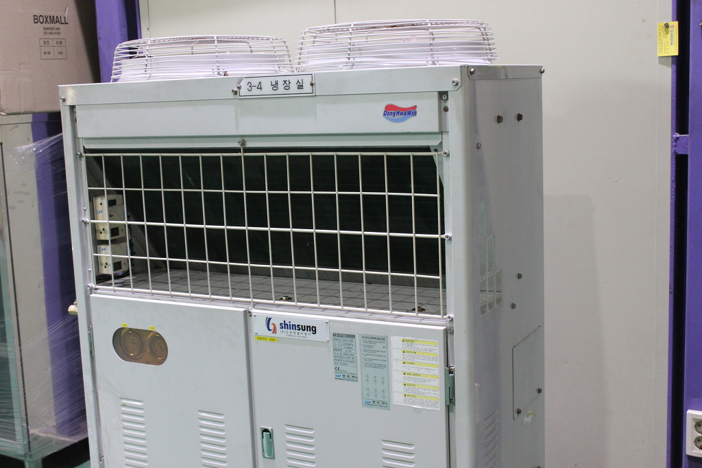 칠러(chiller) 이미지