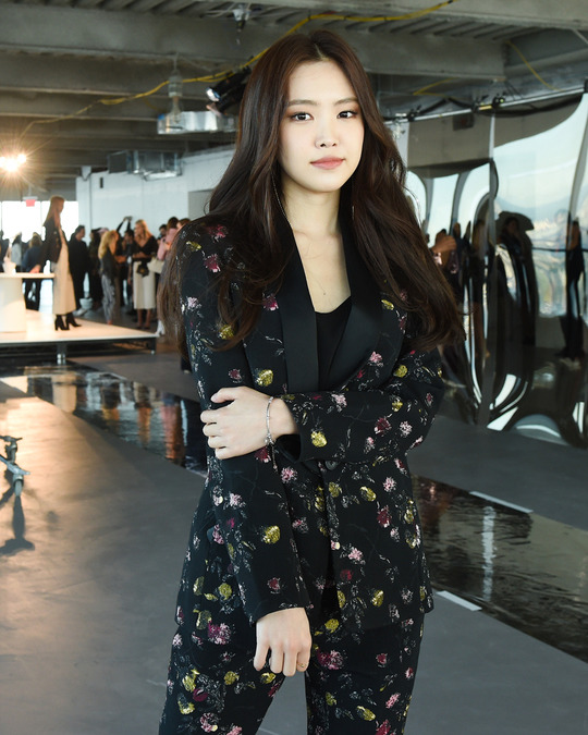 [에이핑크] 스타캐스트 손나 나은이 사진 | 인스티즈