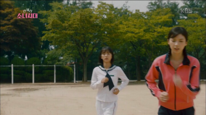 드라마 란제리 소녀시대 정희네 학교 탐방기 | 인스티즈