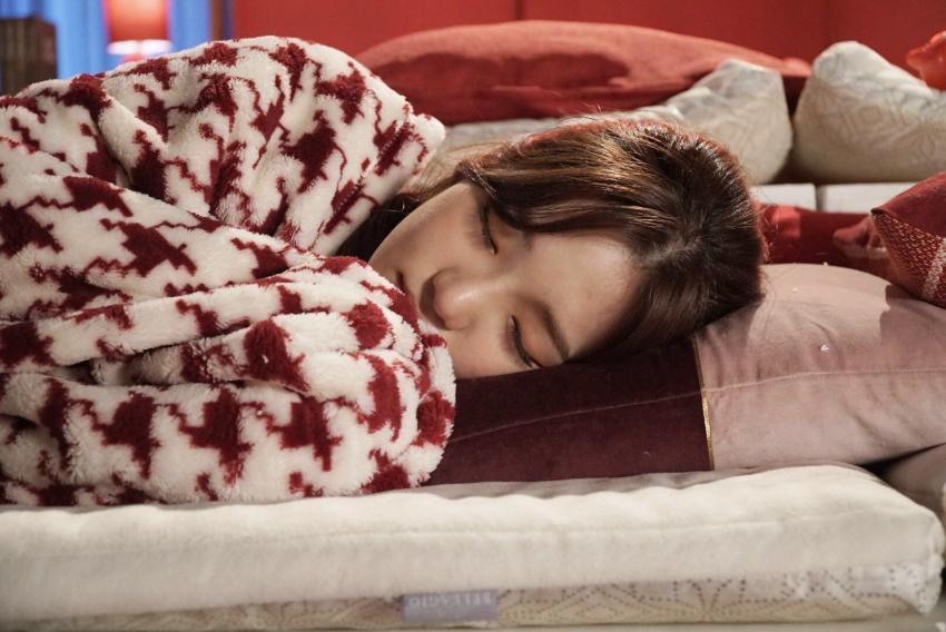 프로미스나인 눕방 쿠키사진 | 인스티즈