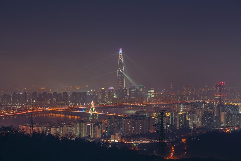 지을때는 욕많이 먹었지만 정말 잘지었다고 생각되는 잠실 롯데월드타워 | 인스티즈