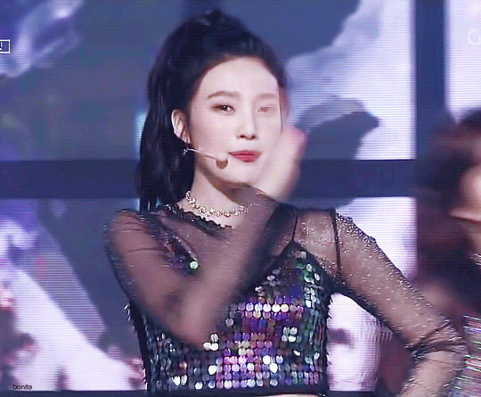 오늘자 인기가요 포니테일 레드벨벳 조이.gif | 인스티즈