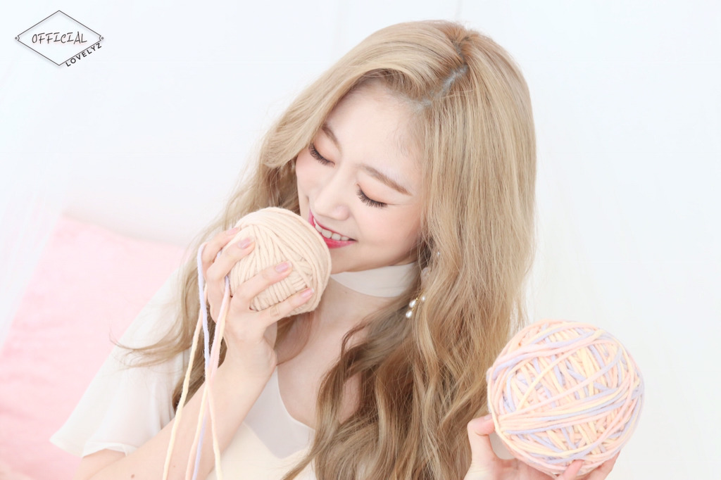 [러블리즈] 연휴기간에도 업로드를 이어나갈 생각이라서 지수 | 인스티즈