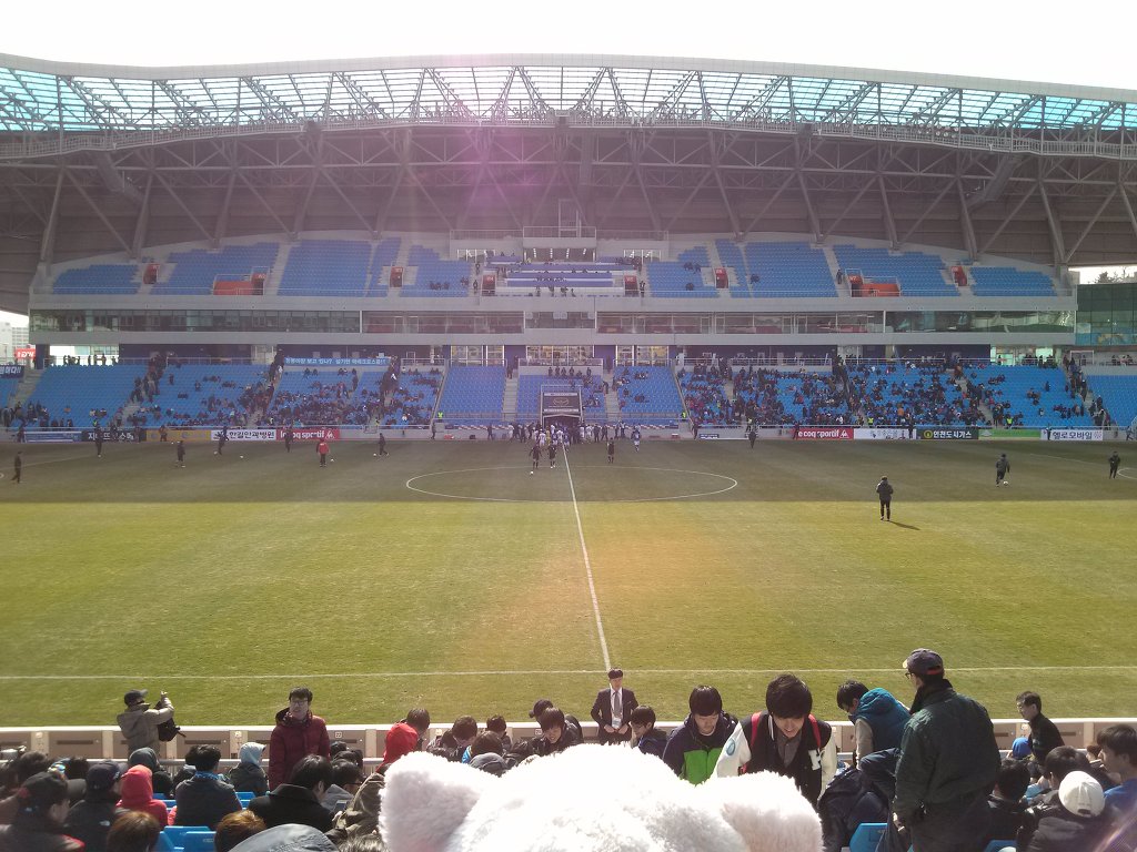 인천축구전용경기장에서 올립니다 - 축구게시판(일반) - 사커 월드